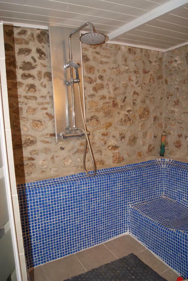Apartament Codina 40 Leilighet Torroella de Montgrí Eksteriør bilde